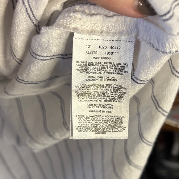 100% Cotton Casual Striped Button-Down Shirt - Picture 4 of 9